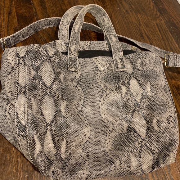 Amazing Fall Bag!!! Street Level Python - Picture 2 of 5